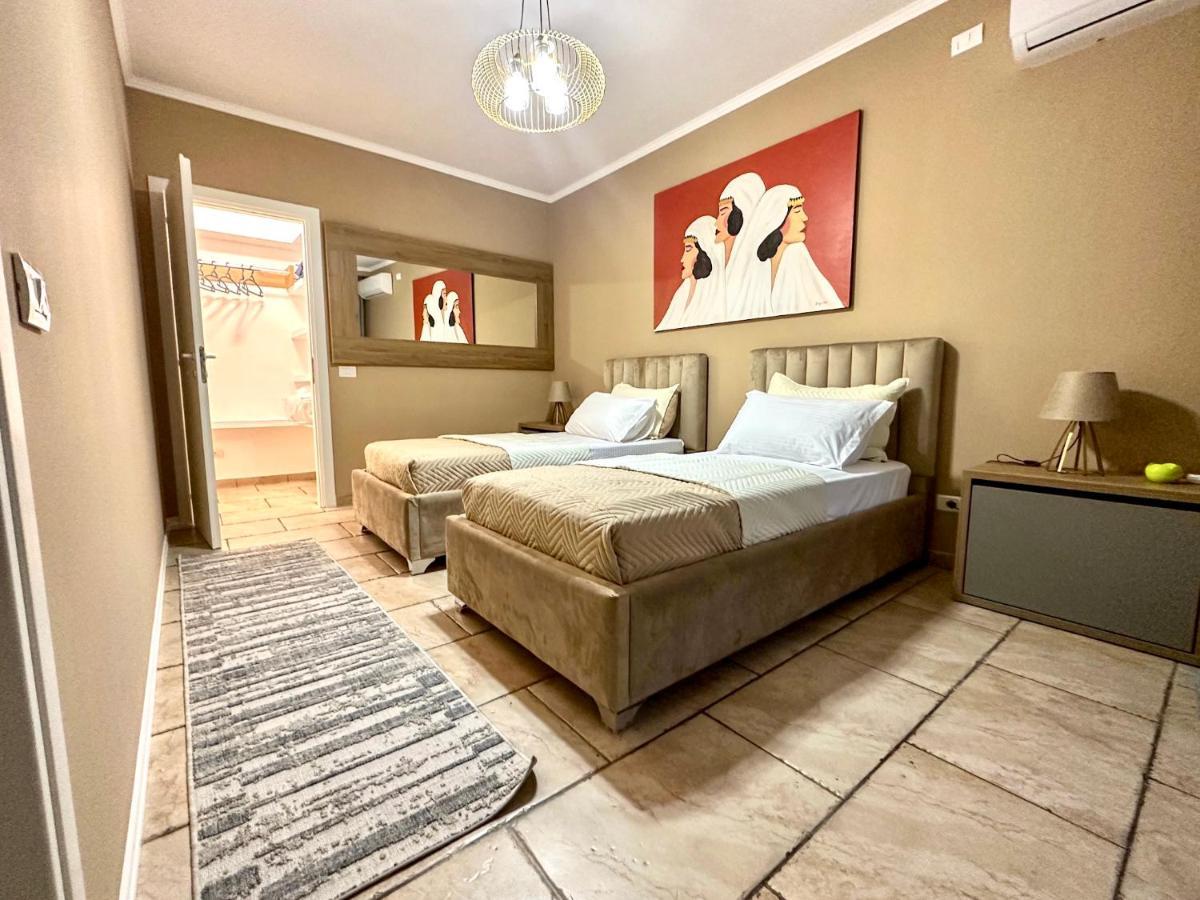 Amos City Center Apartment Tirana Kültér fotó